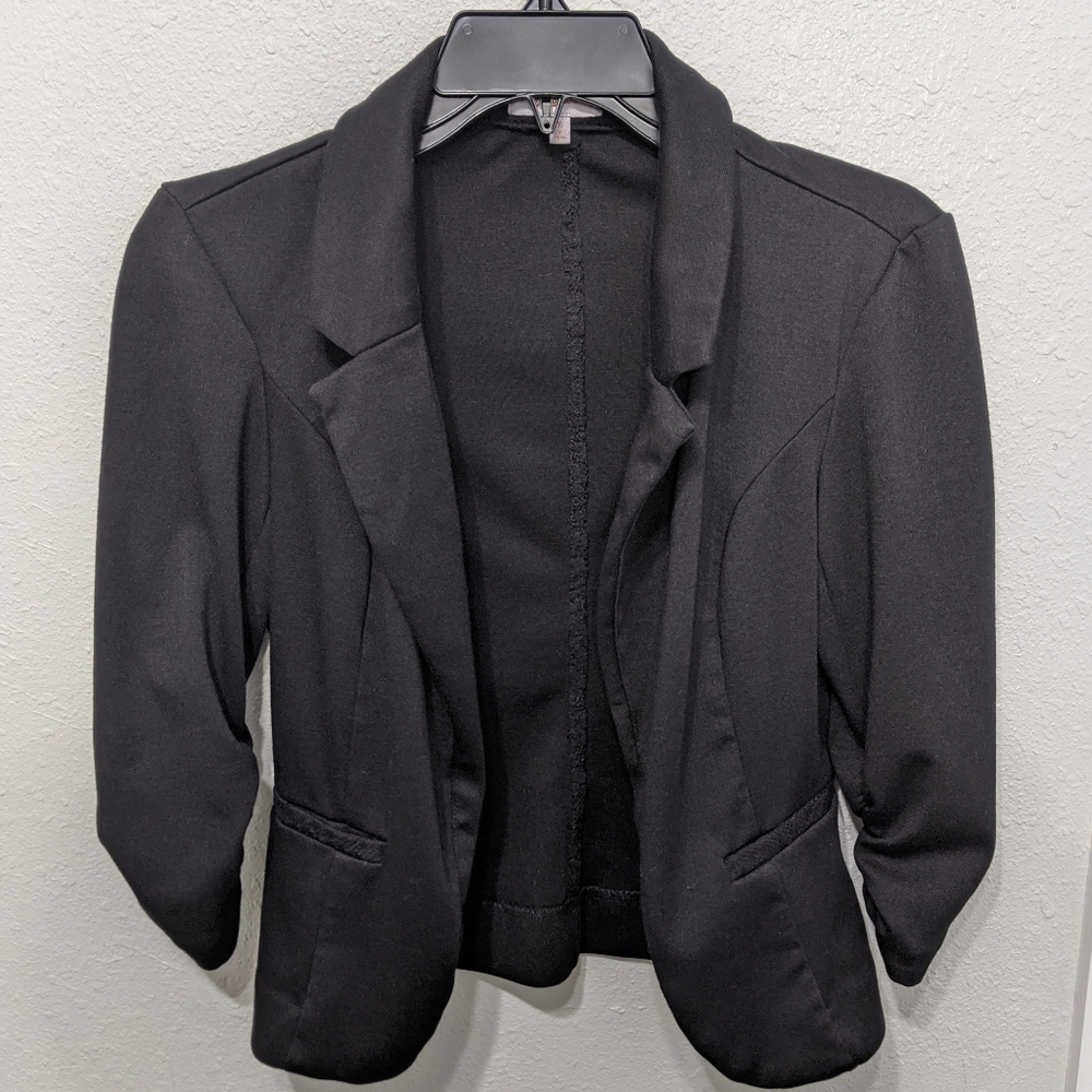 Cropped Blazer